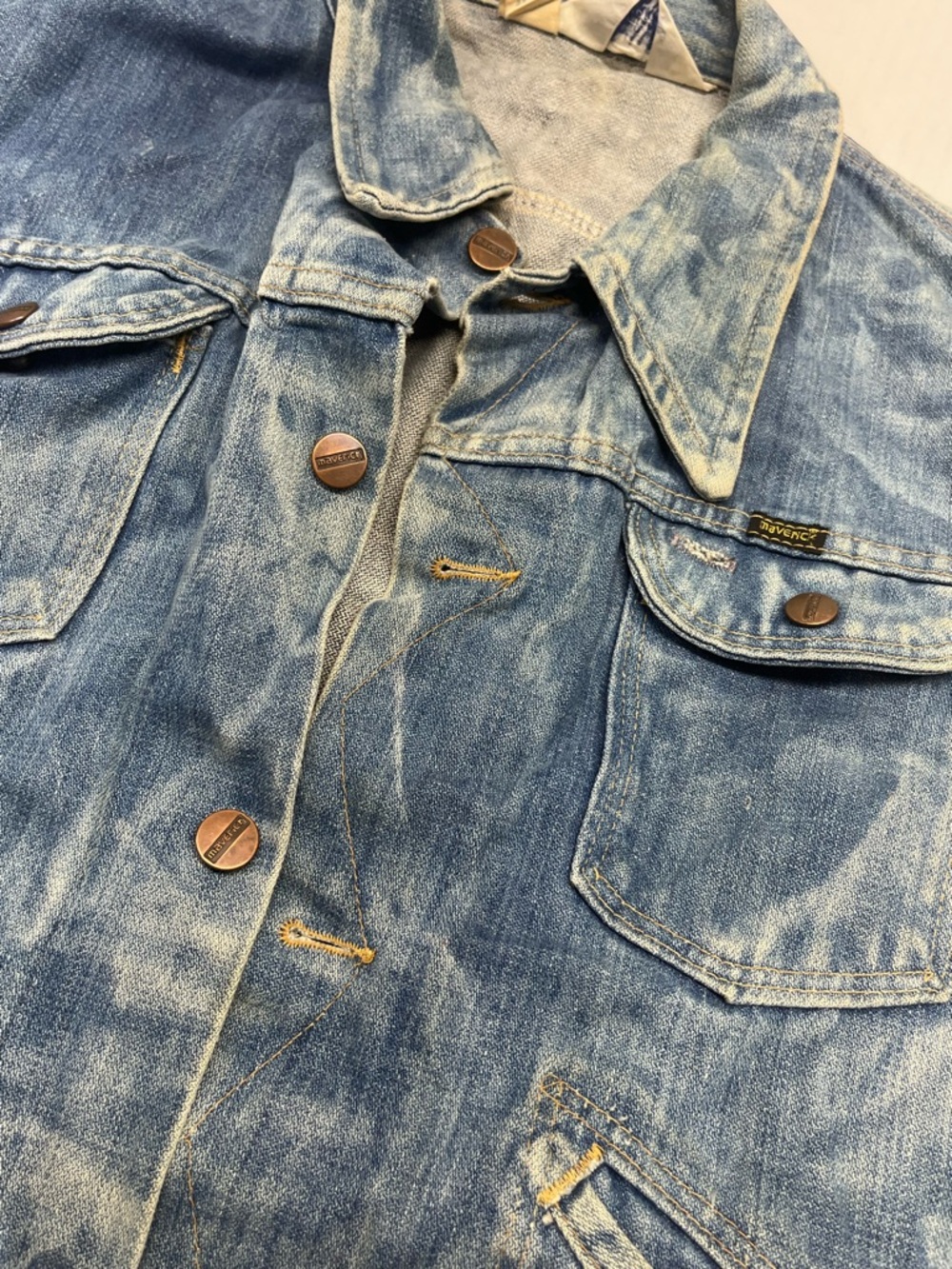 Maverick Blue Bell denim vest, model 3J26MJ Men’s Lrg Distressed